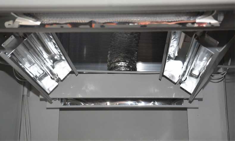 塑膠地磚UV固化機(jī).jpg 塑膠地磚UV固化機(jī).jpg